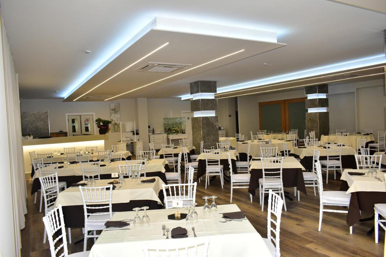 Hotel Garden ซานโจวานนี โรตอนโด ภายนอก รูปภาพ